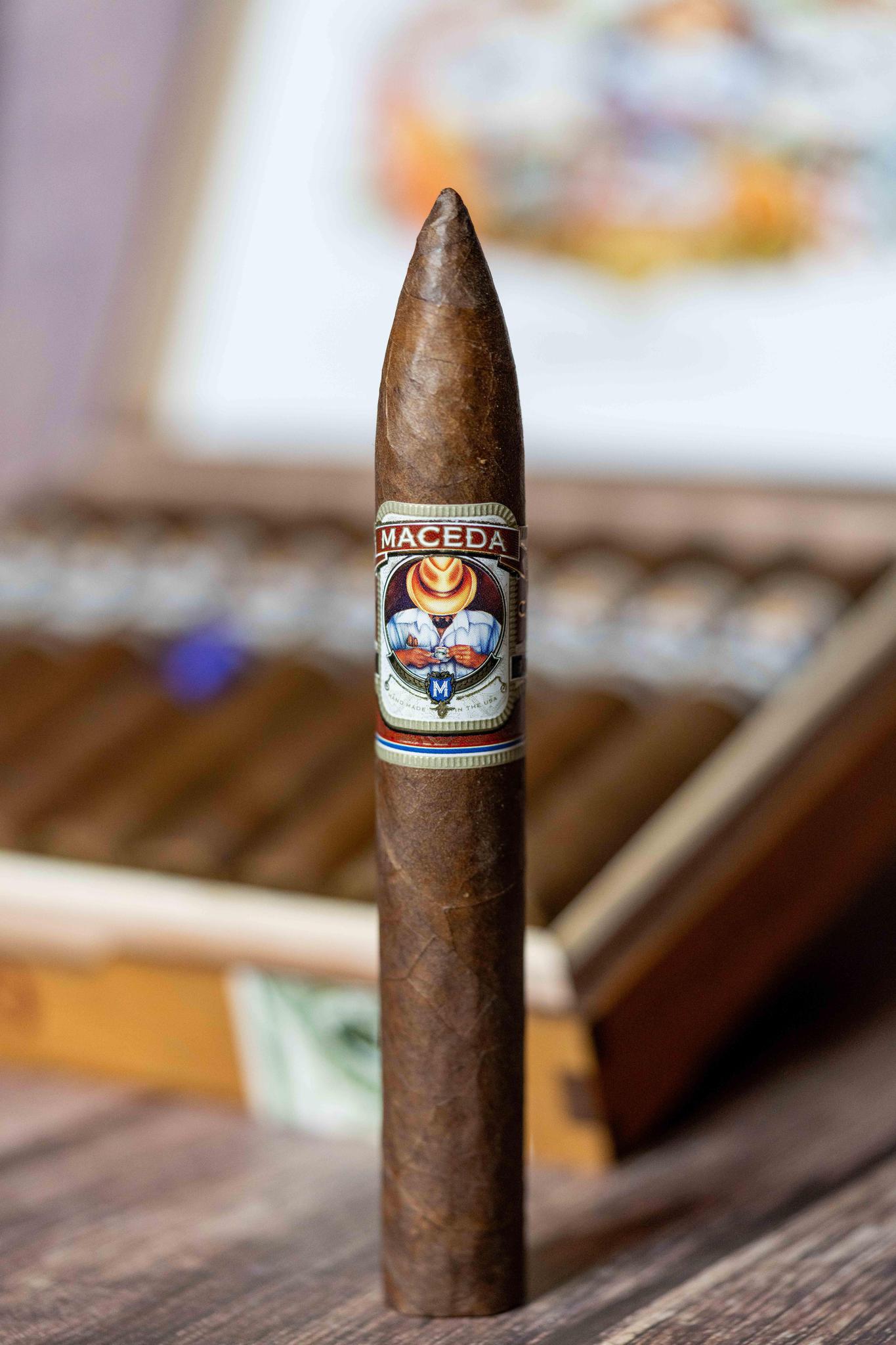 torpedo tobacco tin Los Toledo (48x7) Cigar City Ventures Early Torpedo Tin with incredible