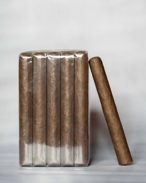Toro Maduro  6"X54 - 25ct Bundle.