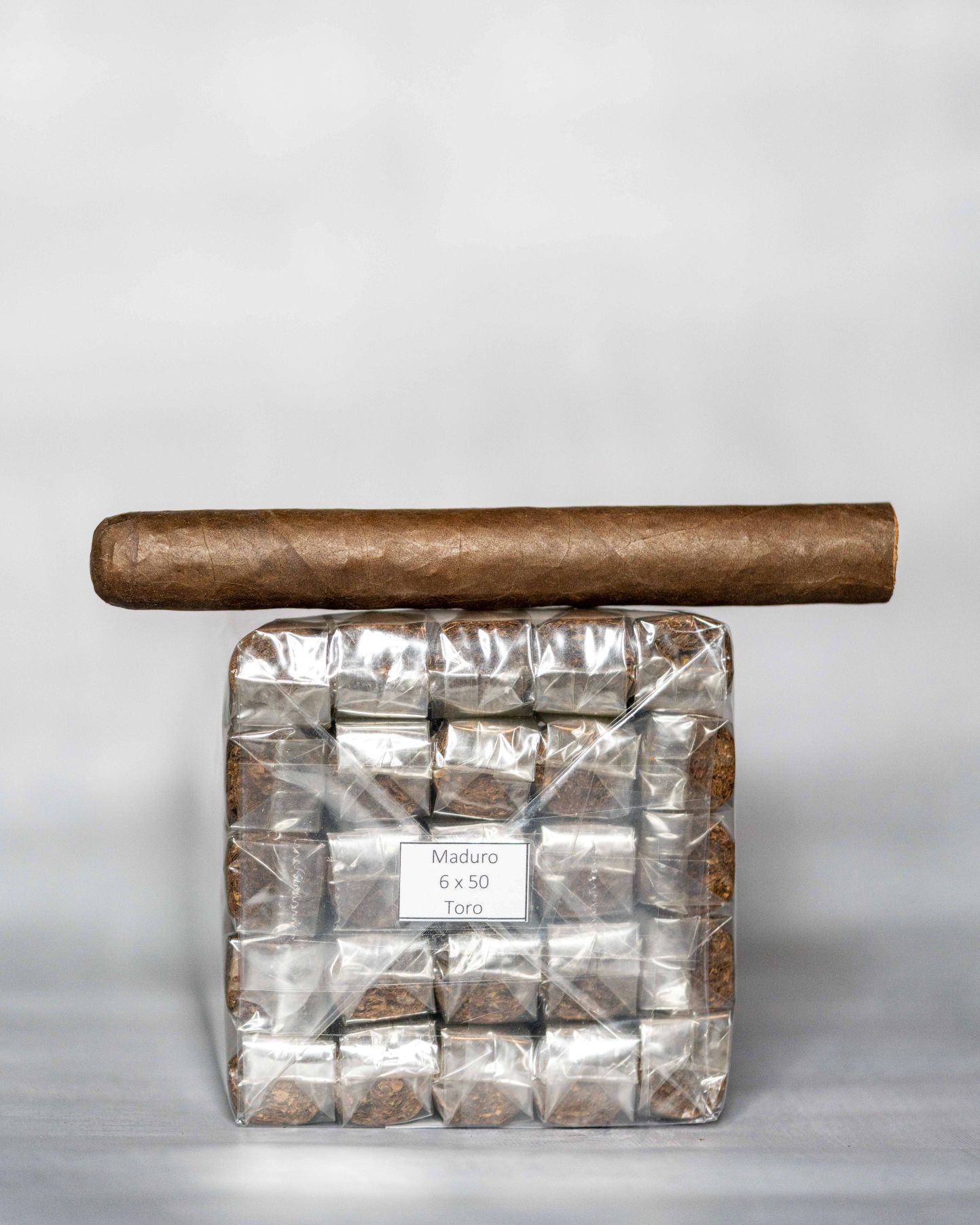 Toro Maduro 25ct Bundle