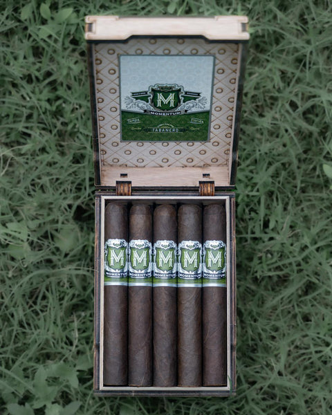 Momentum- Robusto Maduro