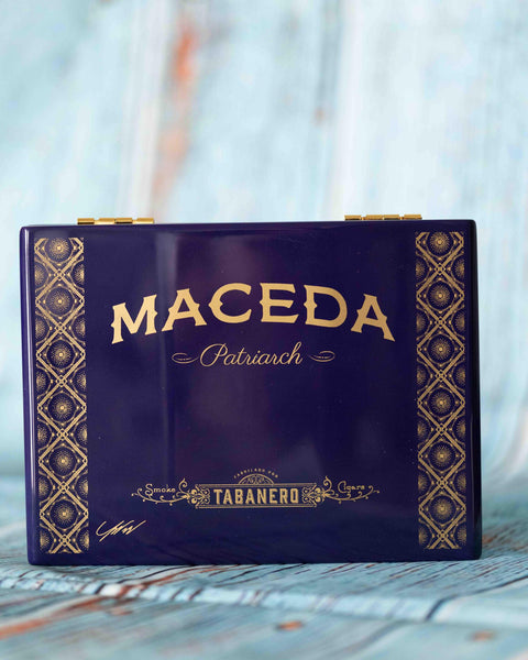 Patriarch  Robusto Box Press